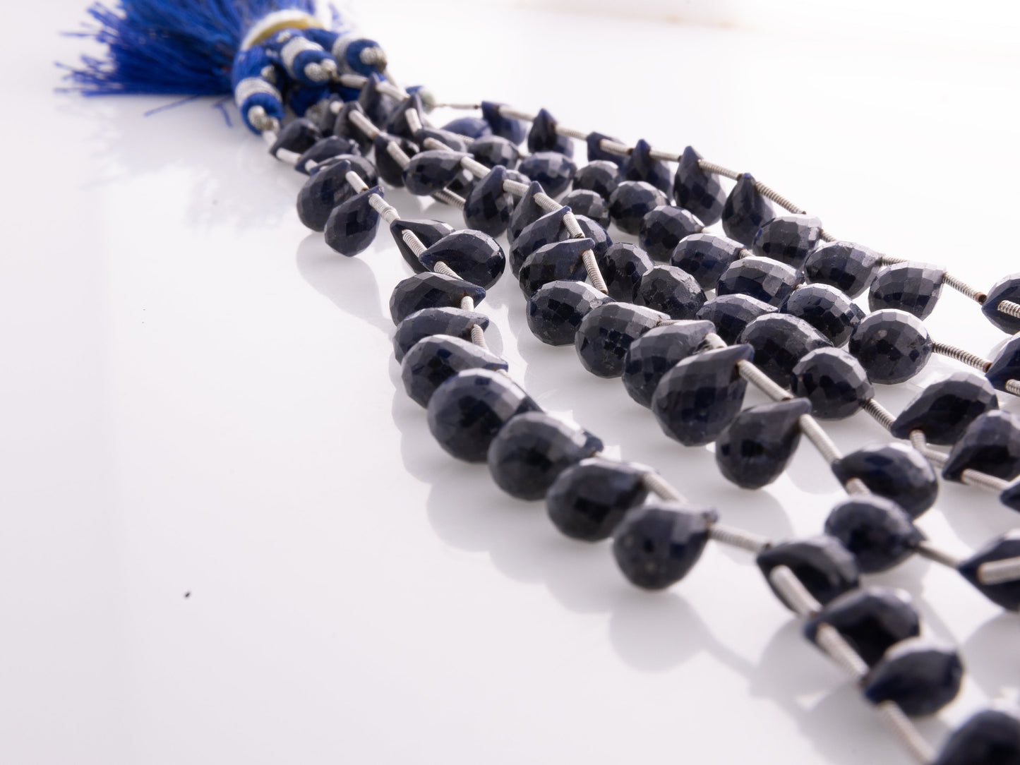 Beautiful natural blue sapphire gemstone beads